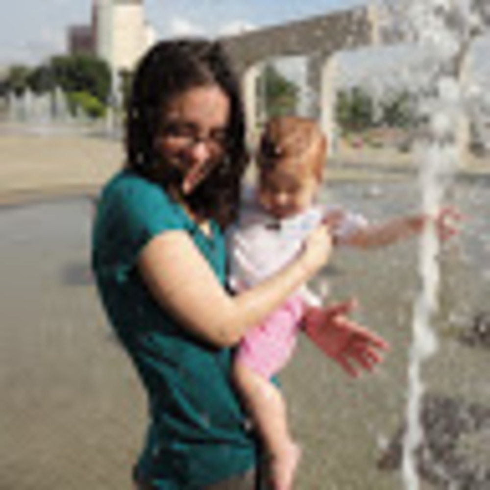 Meet your Posher, Cristina